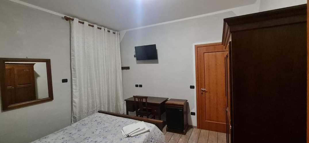 Affittacamere Dolce Sogno Cherasco Buitenkant foto